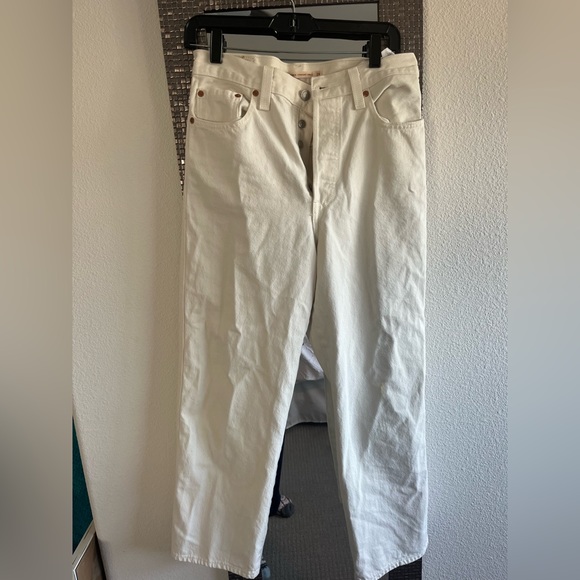 Levi’s Ribcage Straight Leg White/Cream Jeans - Picture 7 of 7